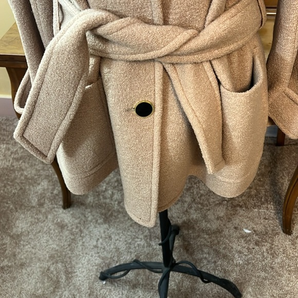 Veronica Beard NWT 100% Wool Camel Bjorn Belted 3 Button Coat. Size XL. NWT - Picture 5 of 16